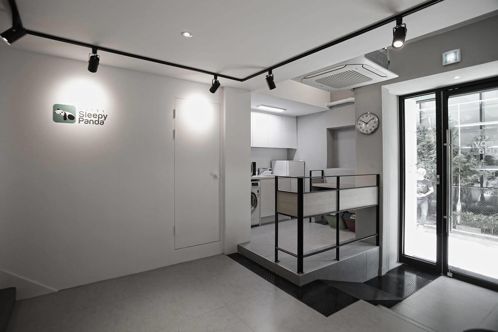 Hotel Sleepy Panda Streamwalk Seoul Jongno מראה חיצוני תמונה