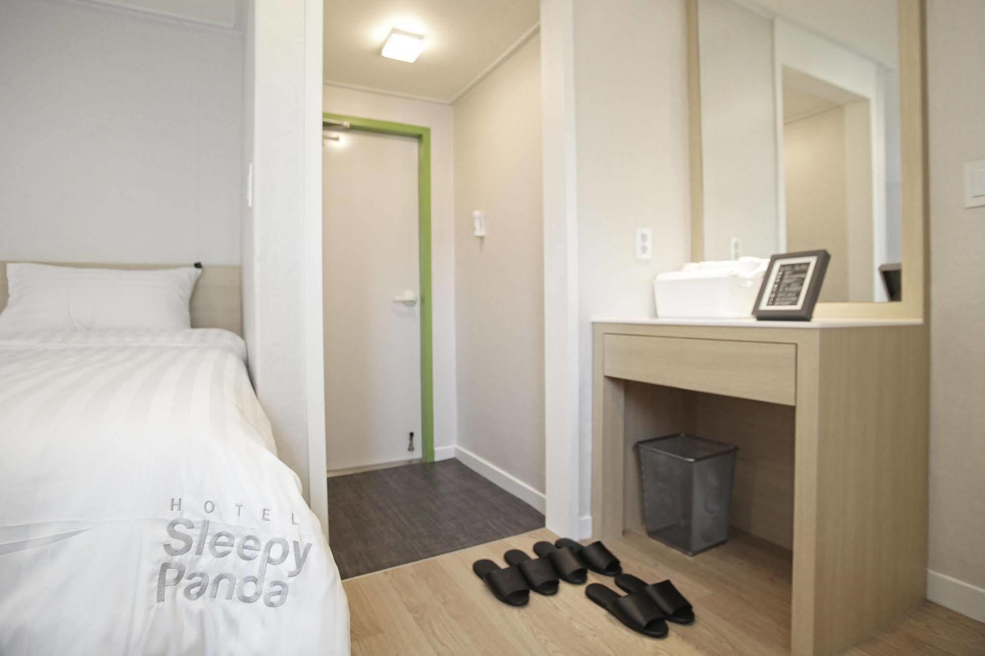 Hotel Sleepy Panda Streamwalk Seoul Jongno מראה חיצוני תמונה