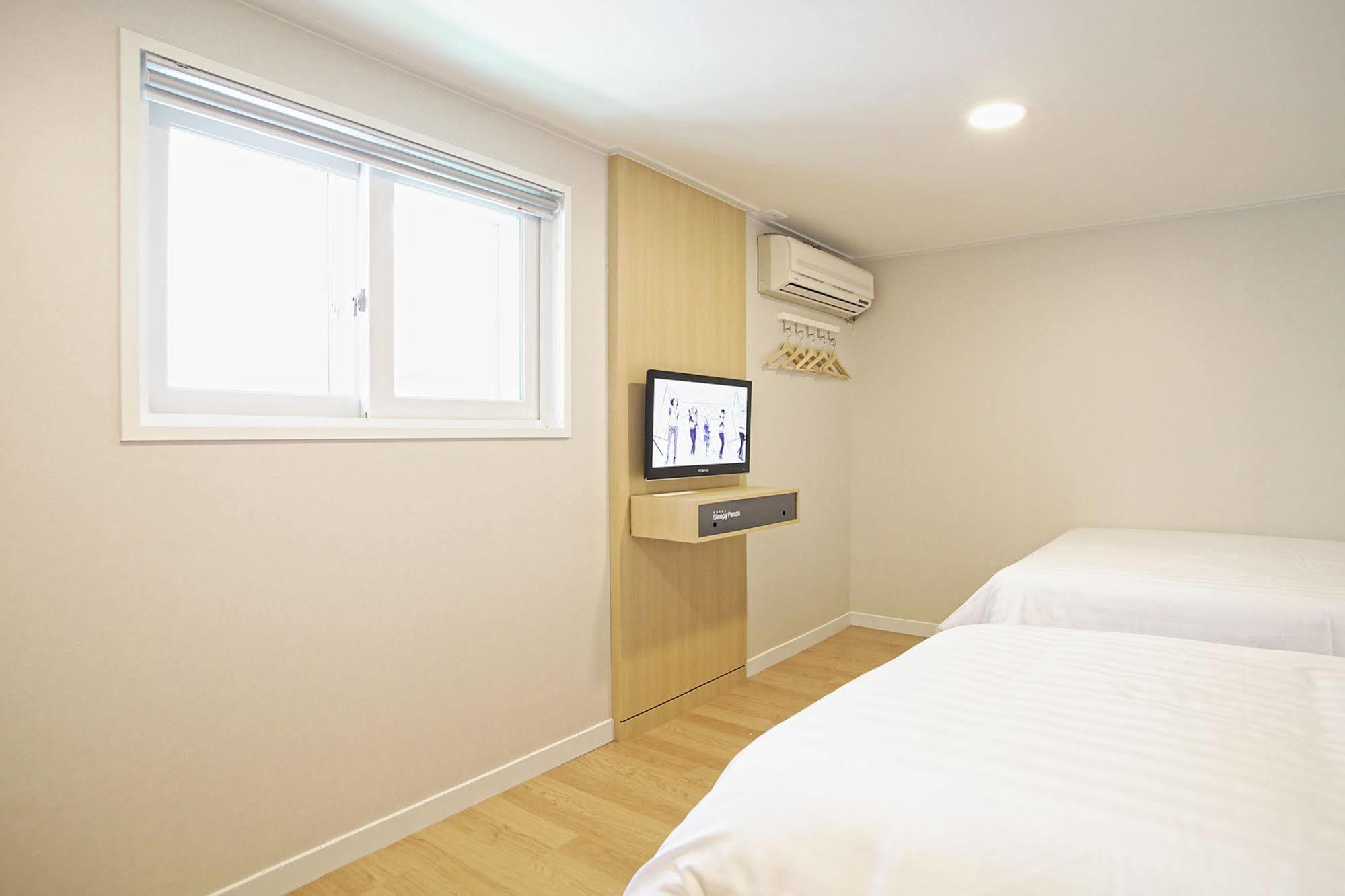 Hotel Sleepy Panda Streamwalk Seoul Jongno מראה חיצוני תמונה