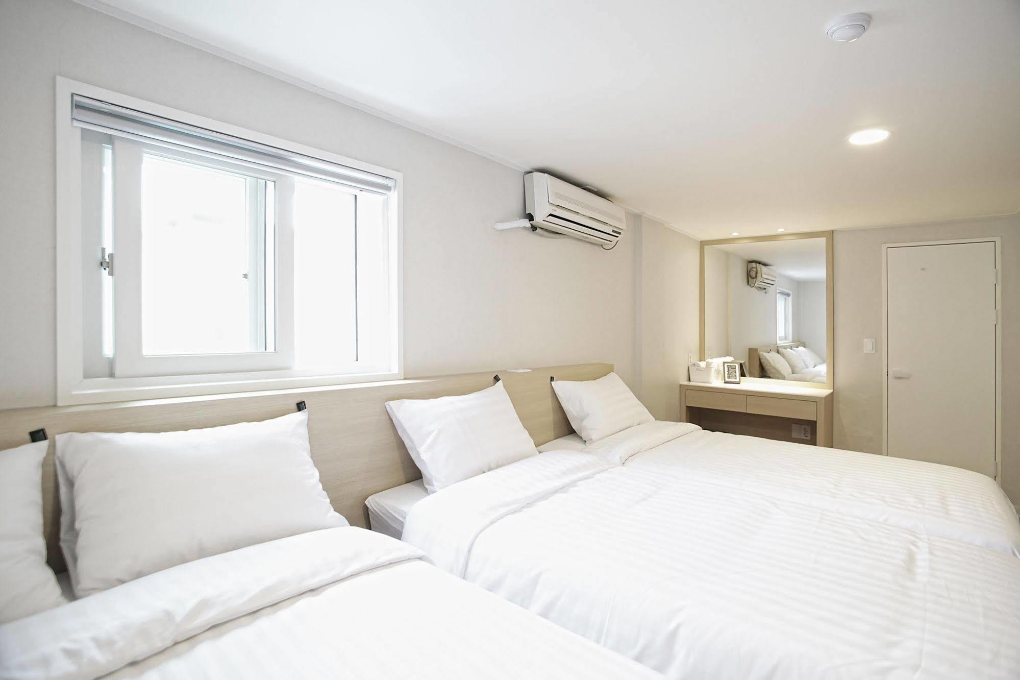 Hotel Sleepy Panda Streamwalk Seoul Jongno מראה חיצוני תמונה